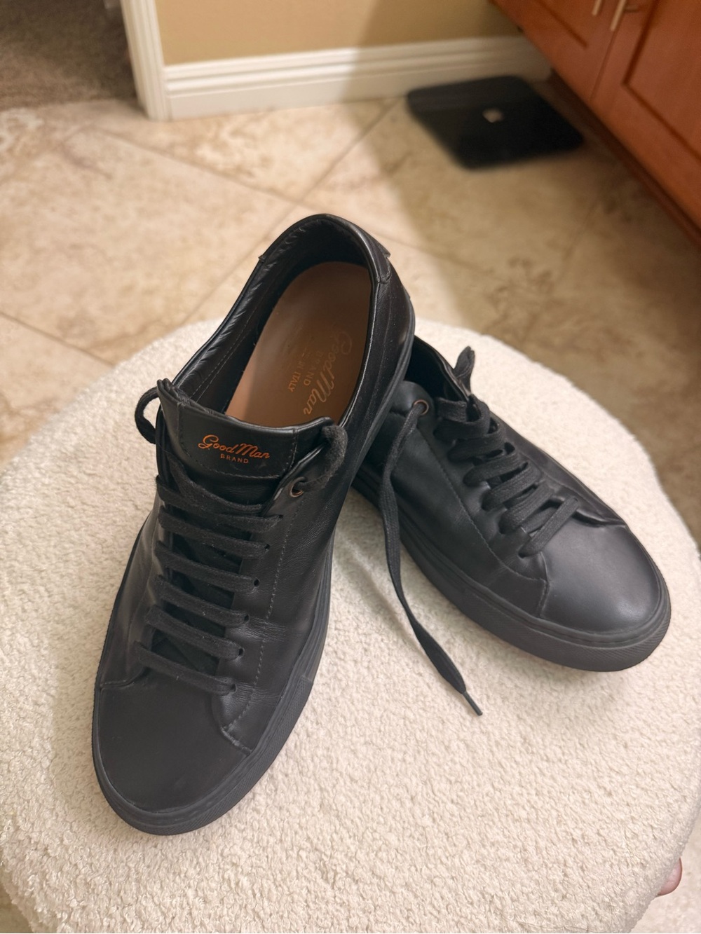 GoodMan Black Leather Men's Casual Sneakers